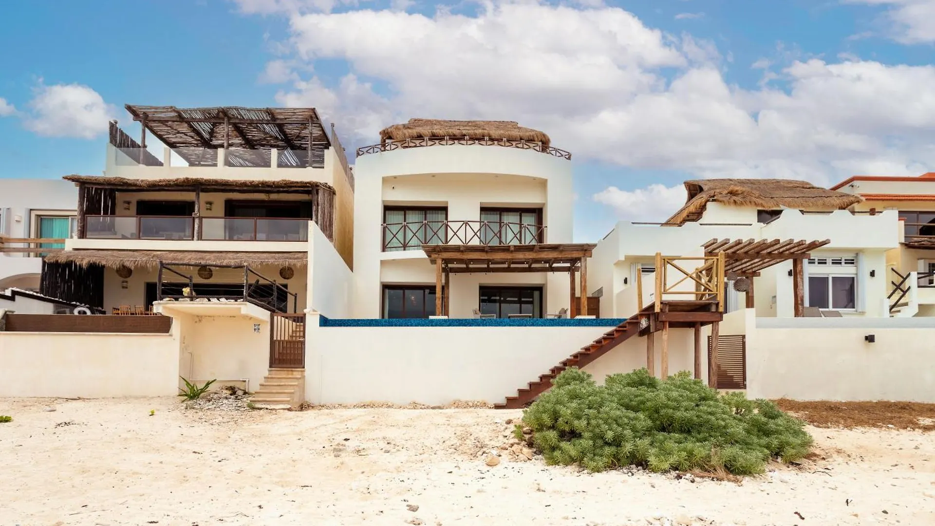 Casa Javi- Ocean Front Located Mid Isla Mujeres Βίλα 0*,